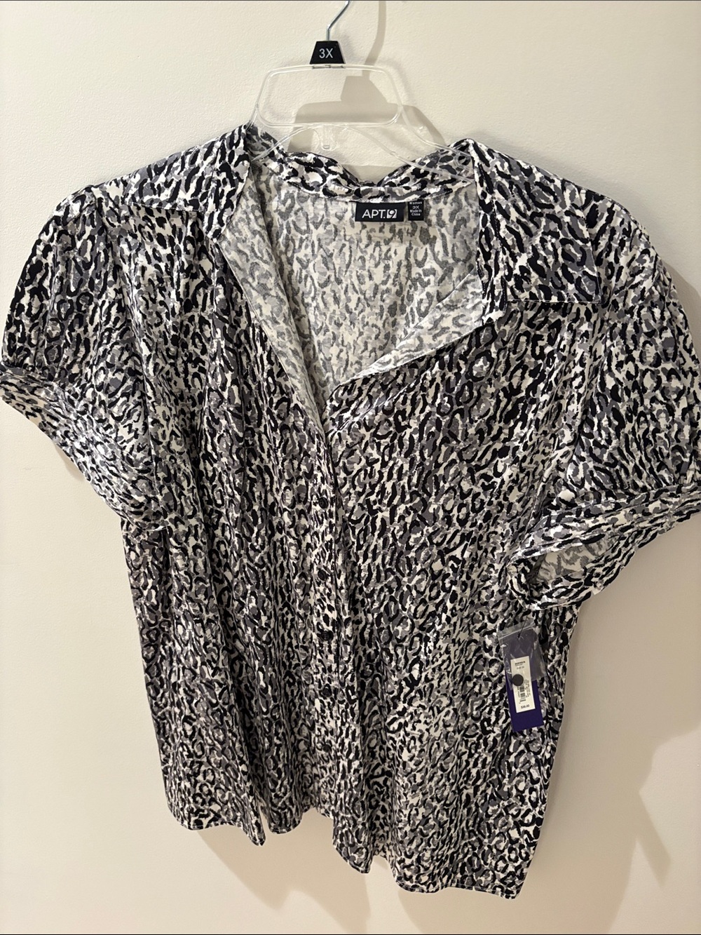 Apt. 9 Black & White Leopard Print Short Sleeve Button-Down Blouse